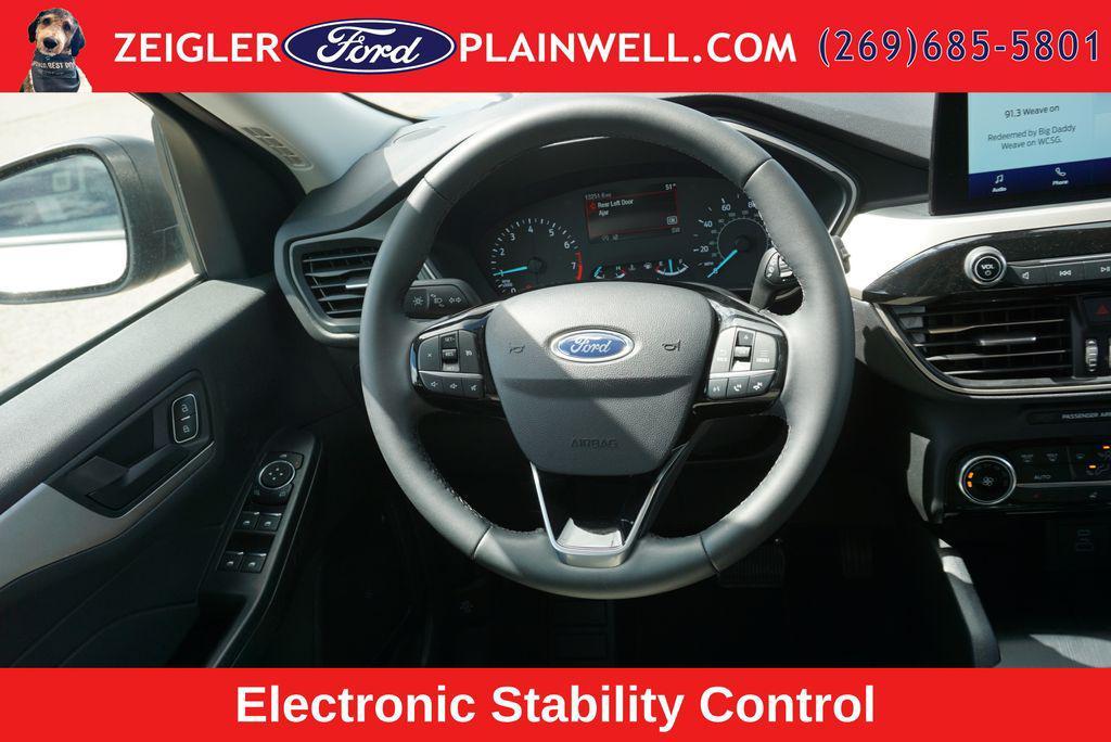 used 2022 Ford Escape car, priced at $23,237