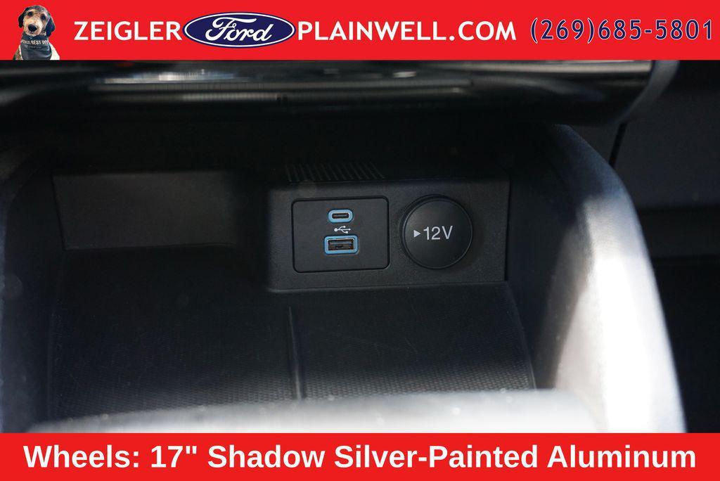used 2022 Ford Escape car, priced at $23,237