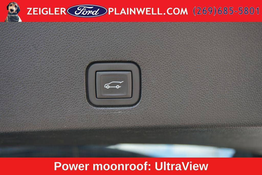 used 2024 Cadillac XT6 car, priced at $39,081