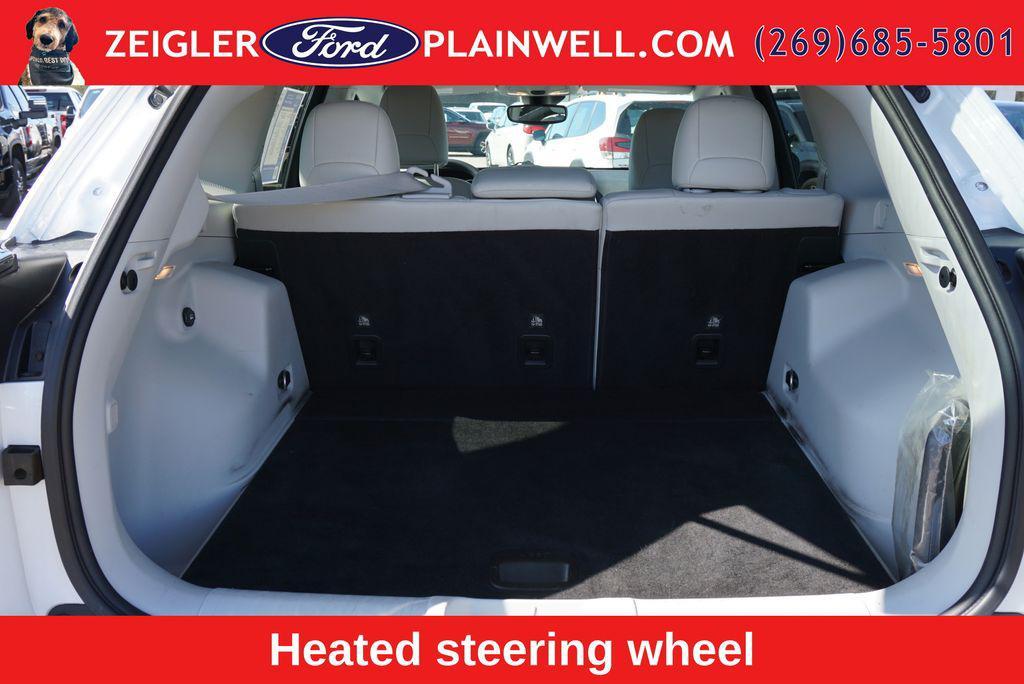 used 2021 Jeep Cherokee car, priced at $18,674