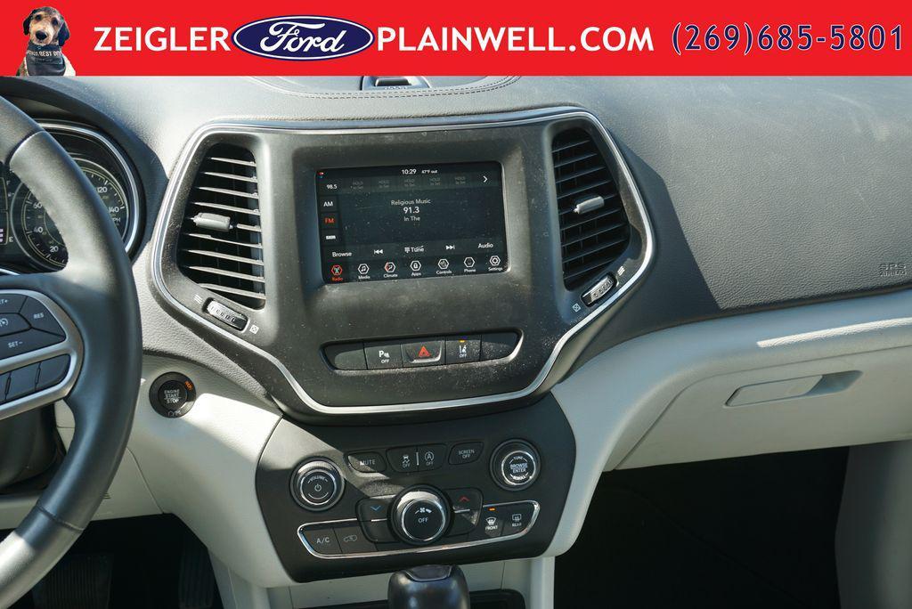 used 2021 Jeep Cherokee car, priced at $18,674