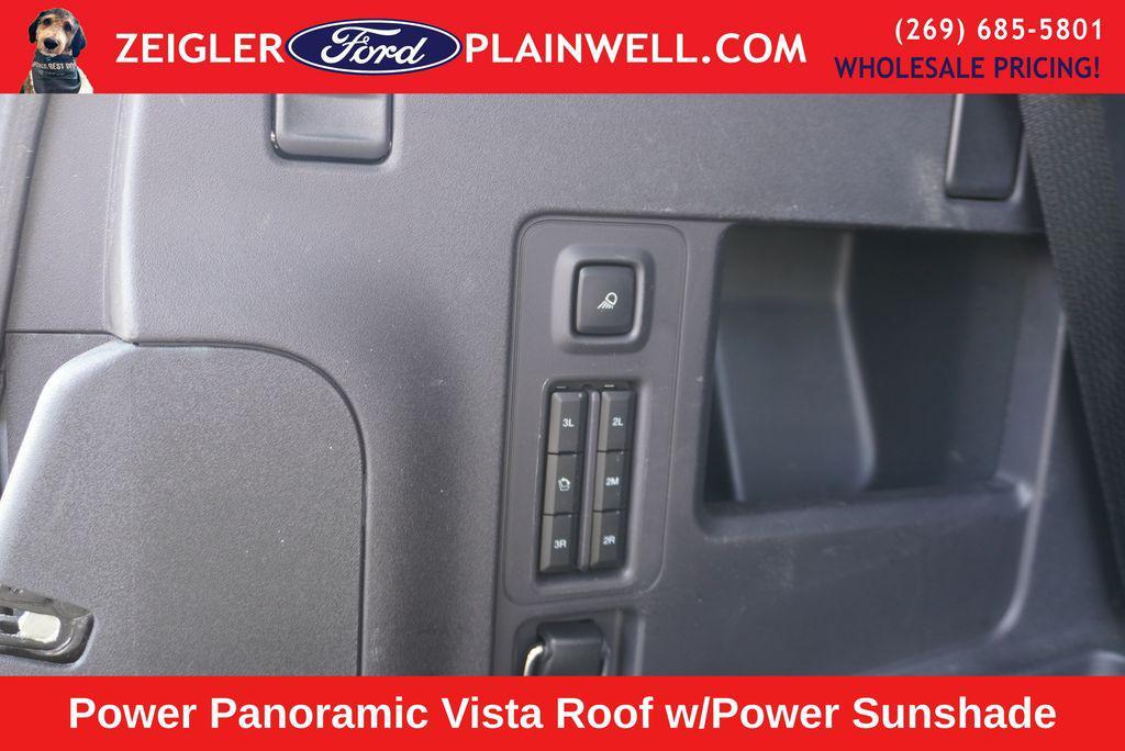 used 2025 Ford Expedition Max car, priced at $58,500