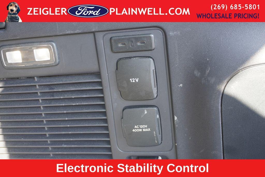 used 2025 Ford Expedition Max car, priced at $58,500