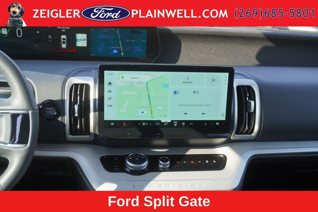 used 2025 Ford Expedition car, priced at $57,459