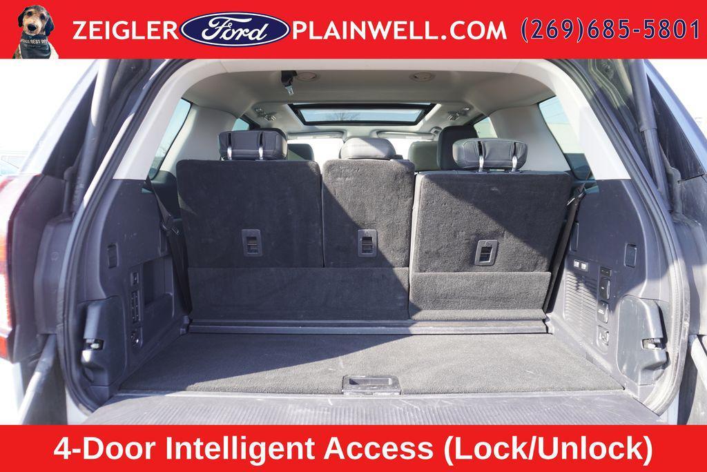 used 2025 Ford Expedition car, priced at $57,459