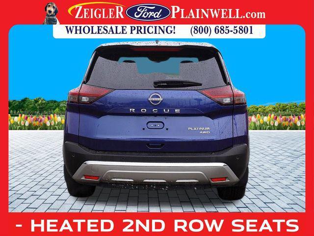2022 Blue Nissan Rogue