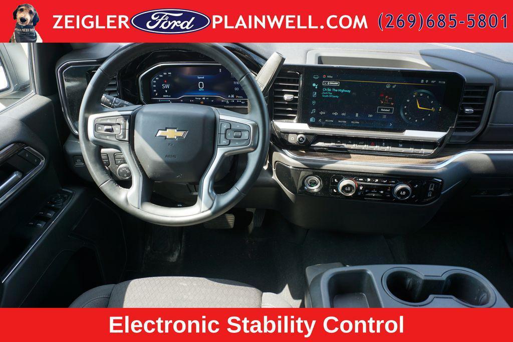 used 2023 Chevrolet Silverado 1500 car, priced at $33,004