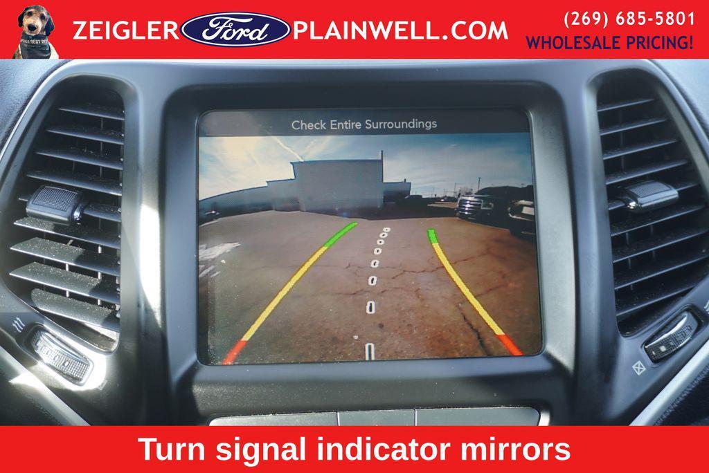 used 2016 Jeep Cherokee car, priced at $10,441