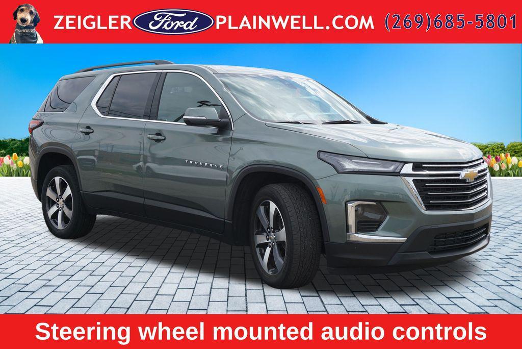 used 2023 Chevrolet Traverse car, priced at $32,074