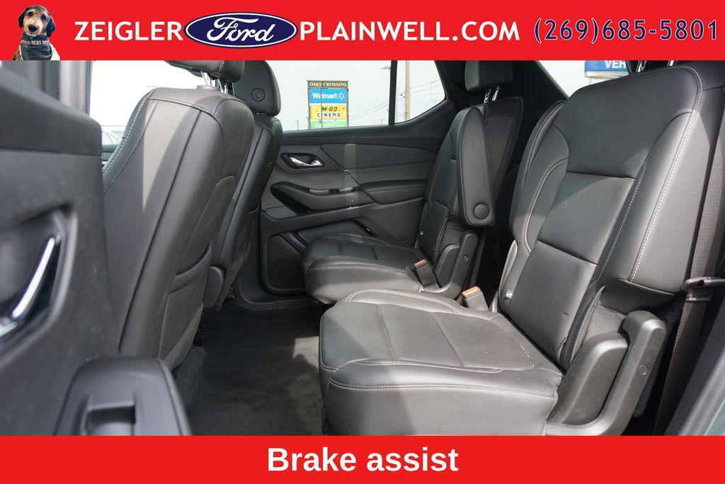 used 2023 Chevrolet Traverse car, priced at $32,074