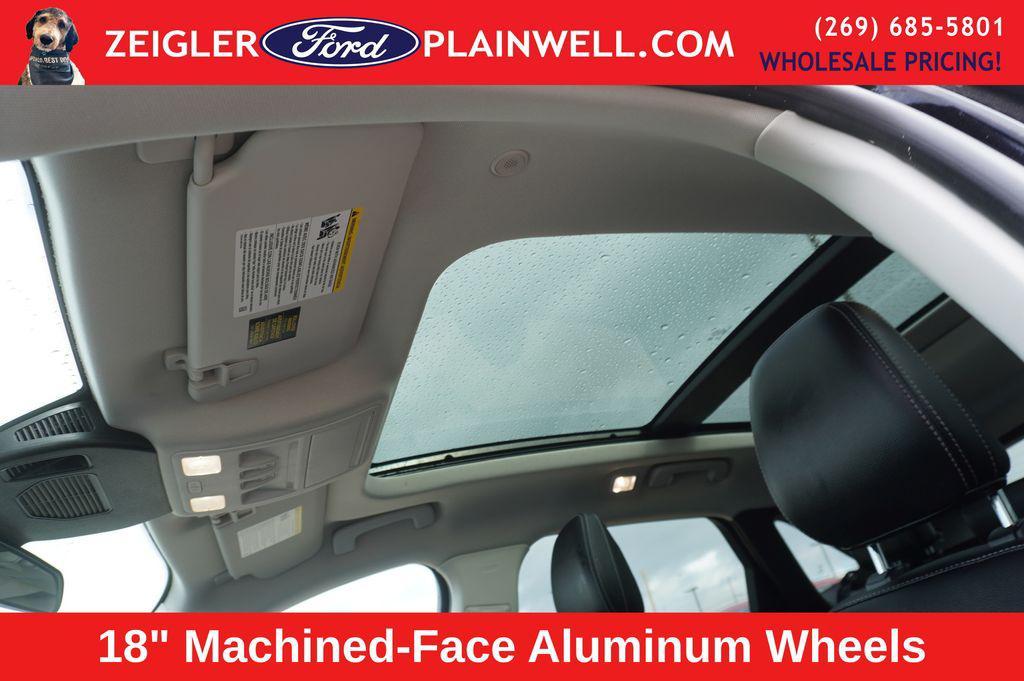 used 2022 Ford Escape car, priced at $21,990