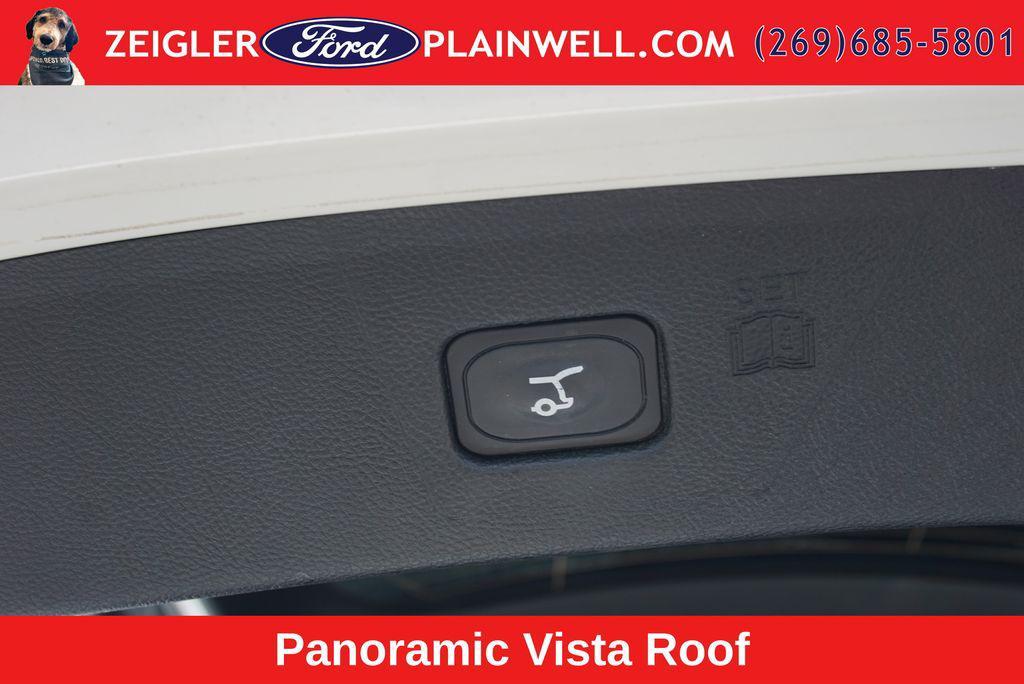 used 2024 Ford Edge car, priced at $27,344