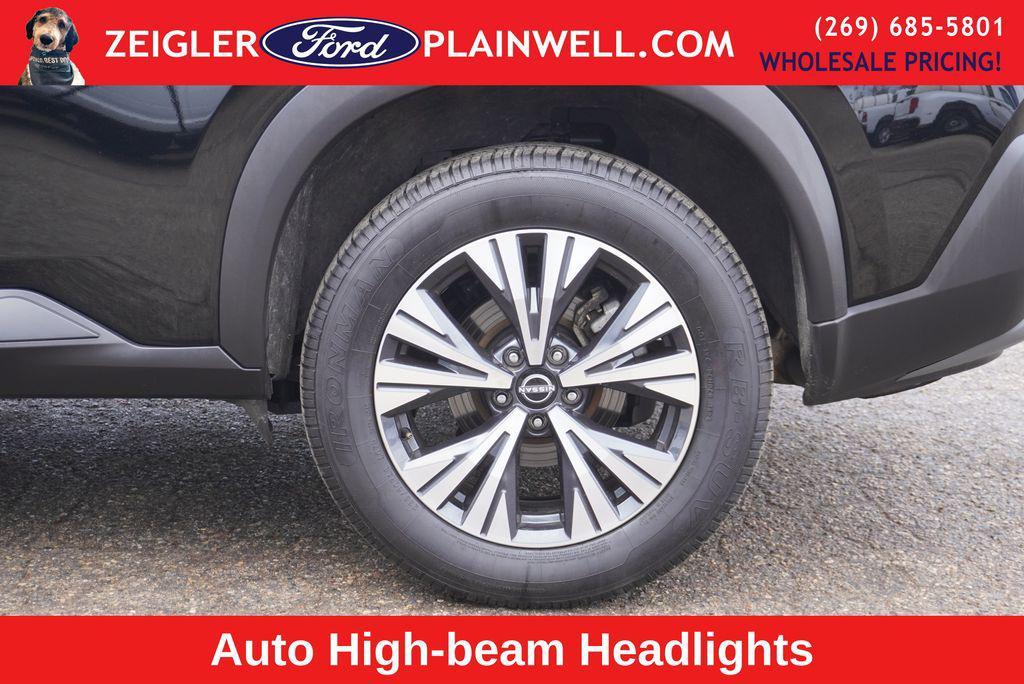 used 2023 Nissan Rogue car, priced at $17,990