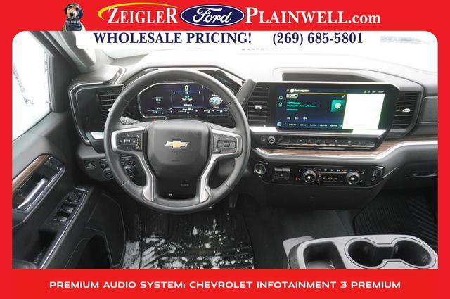 used 2025 Chevrolet Silverado 1500 car, priced at $42,999