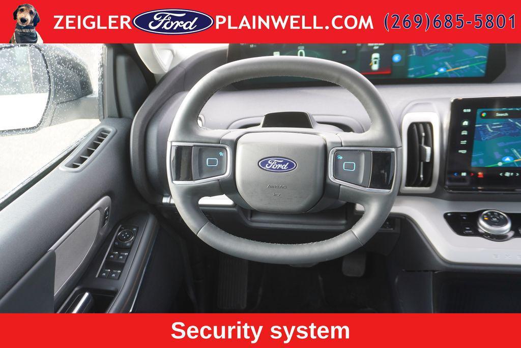 used 2025 Ford Expedition car, priced at $54,604