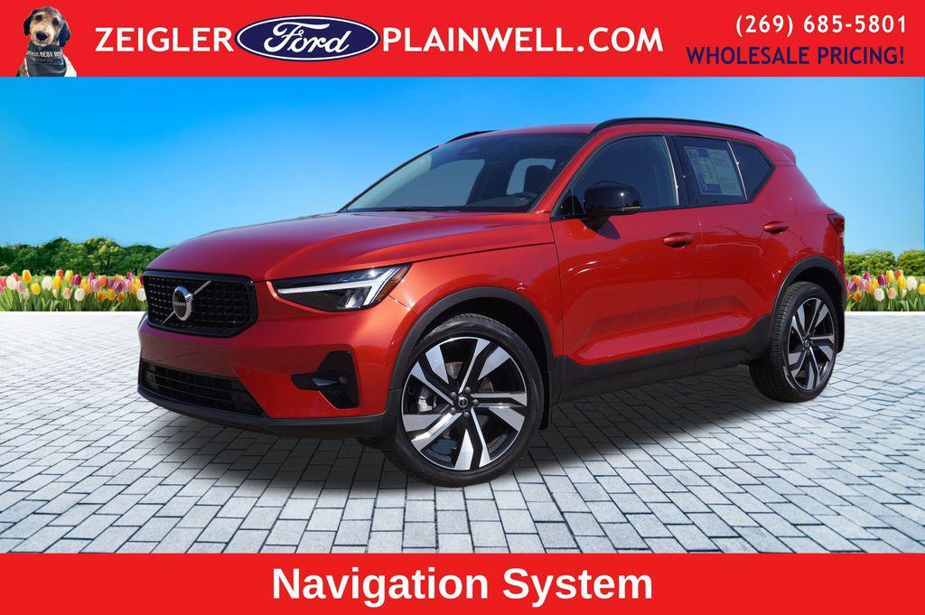 used 2023 Volvo XC40 car, priced at $30,990