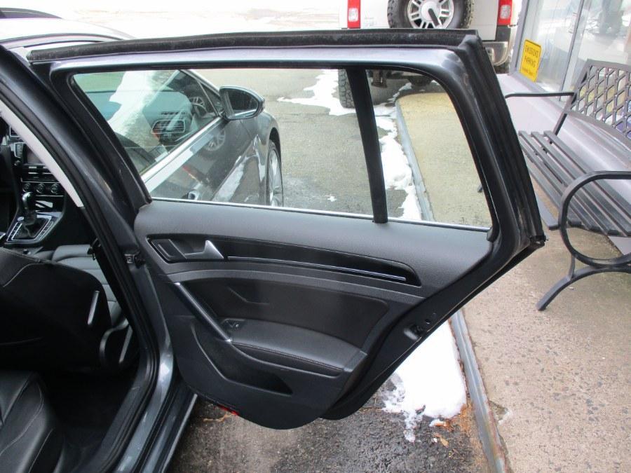 used 2015 Volkswagen Golf SportWagen car, priced at $11,995