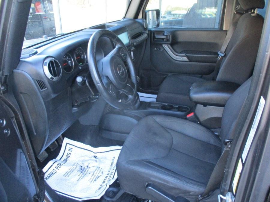 used 2016 Jeep Wrangler Unlimited car, priced at $10,900