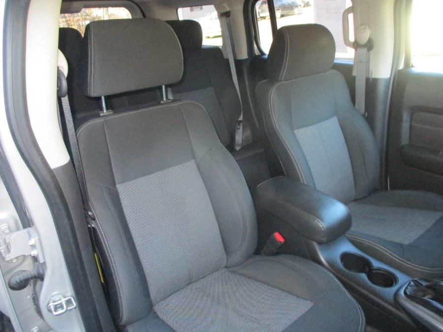 used 2006 Hummer H3 car, priced at $12,495