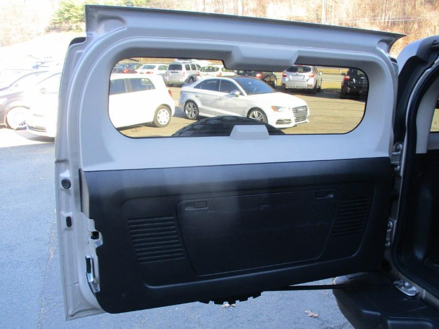 used 2006 Hummer H3 car, priced at $12,495