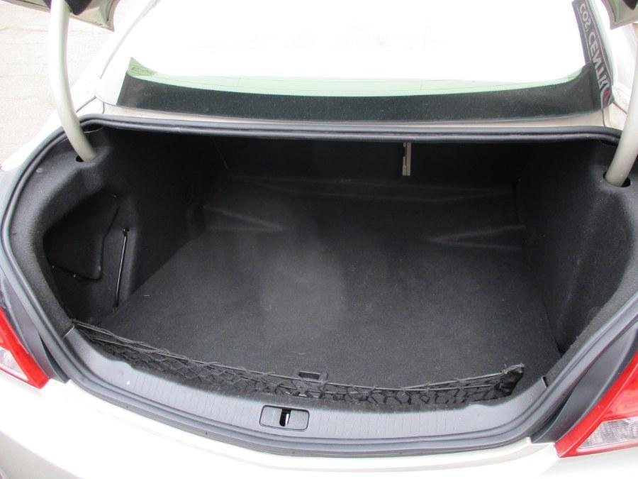 used 2013 Buick Regal car, priced at $9,900