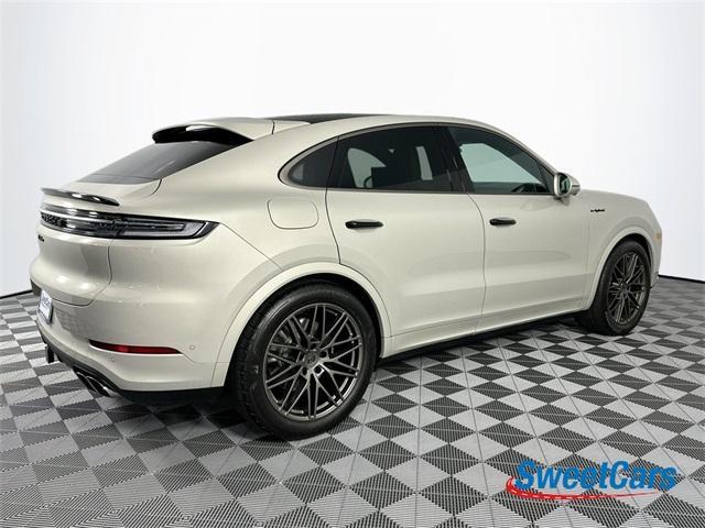 used 2025 Porsche Cayenne car, priced at $155,995