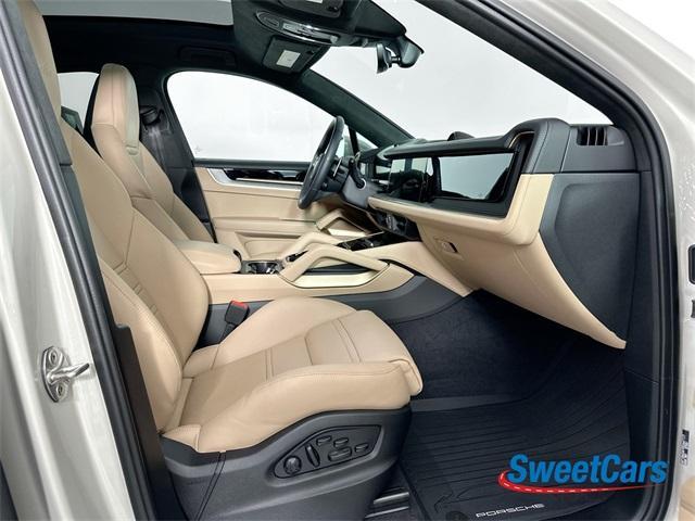 used 2025 Porsche Cayenne car, priced at $155,995