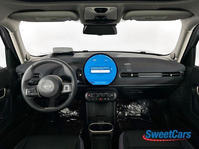 used 2025 MINI Hardtop car, priced at $32,995