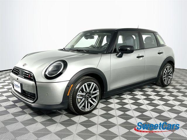 used 2025 MINI Hardtop car, priced at $32,995