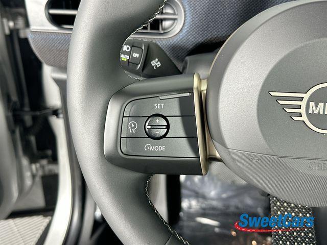 used 2025 MINI Hardtop car, priced at $32,995