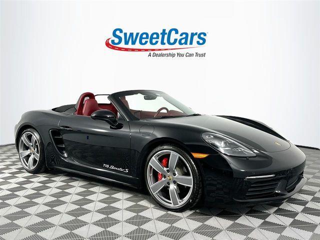 used 2025 Porsche 718 Boxster car, priced at $99,894