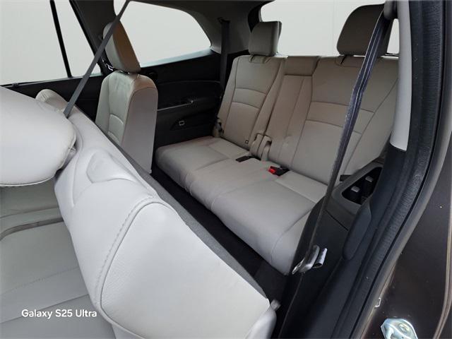 used 2021 Honda Pilot car, priced at $25,750