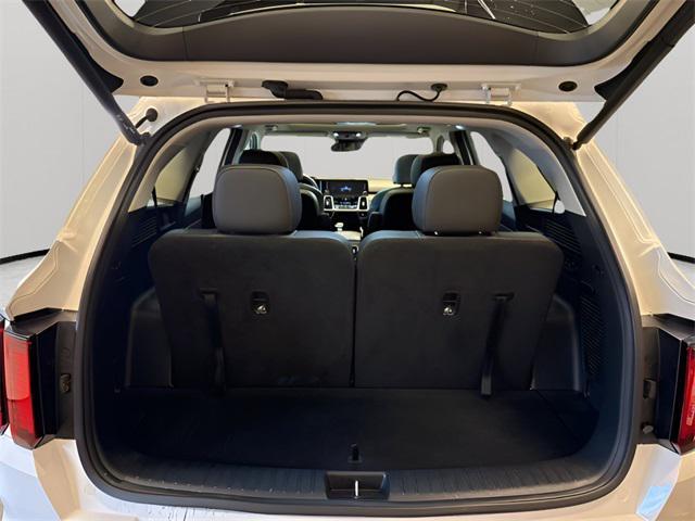 used 2022 Kia Sorento car, priced at $28,300