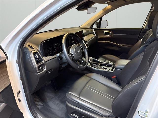 used 2022 Kia Sorento car, priced at $28,300