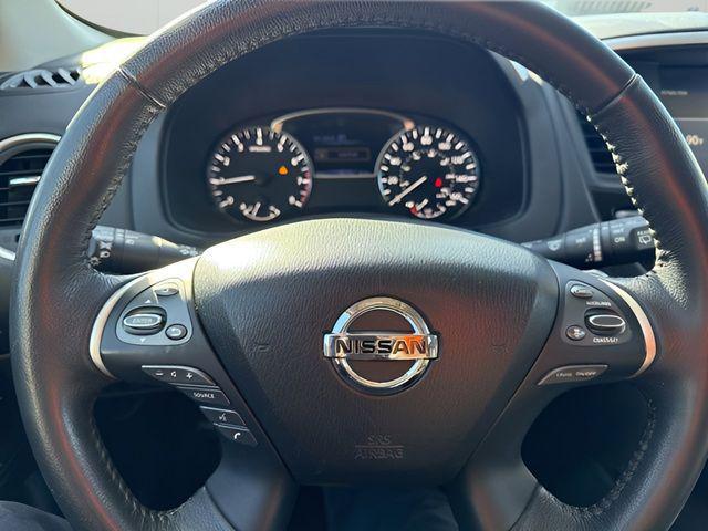 used 2020 Nissan Pathfinder car, priced at $17,850