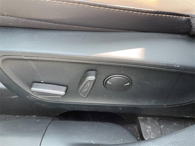 used 2022 Ford Escape car, priced at $21,900