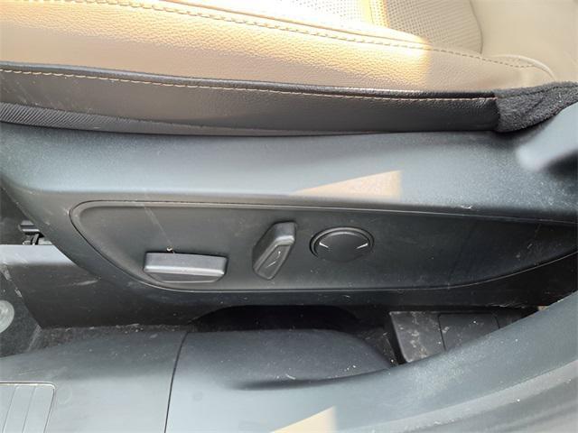 used 2022 Ford Escape car, priced at $21,900