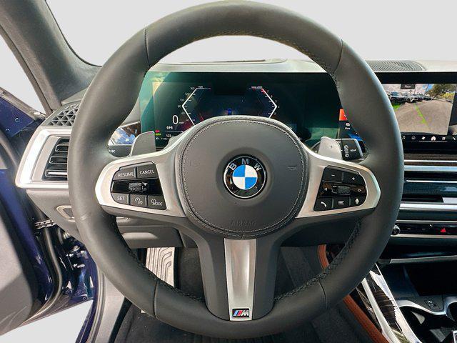 new 2026 BMW X7 car, priced at $102,755