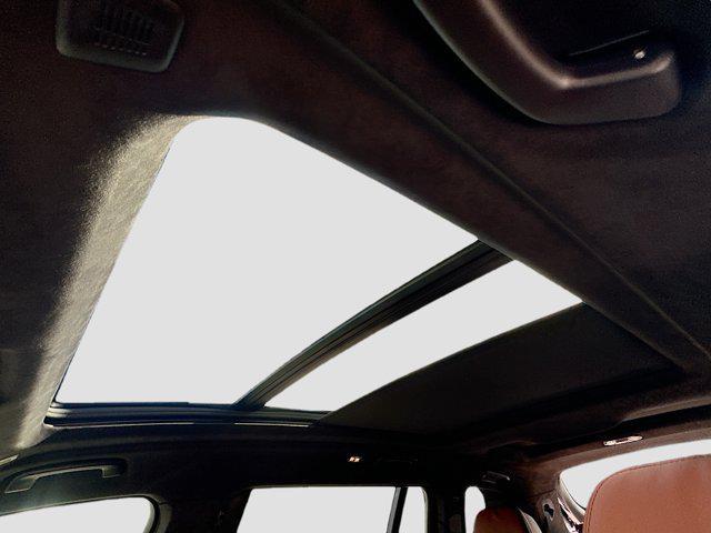 new 2026 BMW X7 car, priced at $102,755