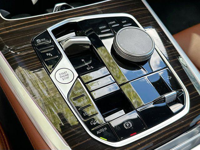 new 2026 BMW X7 car, priced at $102,755