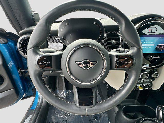 used 2023 MINI Hardtop car, priced at $20,815
