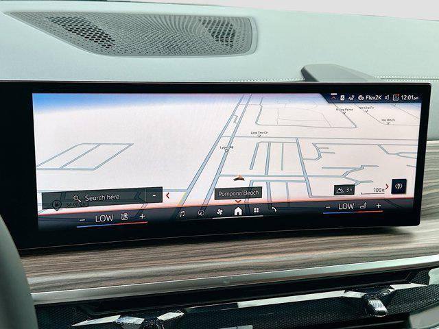 new 2026 BMW X7 car, priced at $100,105