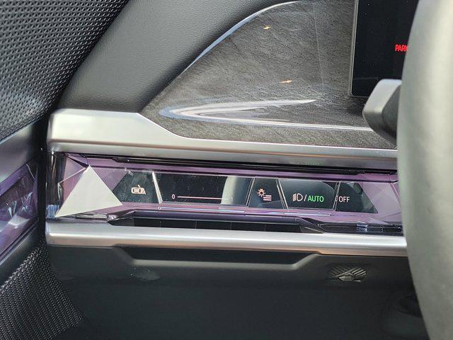 used 2024 BMW i7 car, priced at $69,080