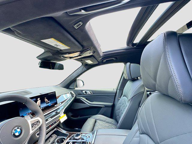 new 2026 BMW X7 car, priced at $97,075