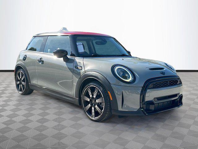used 2023 MINI Hardtop car, priced at $23,343