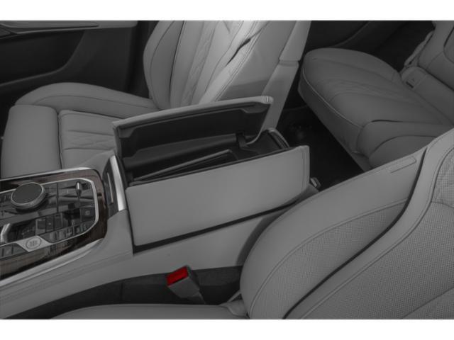 new 2027 BMW X7 car, priced at $106,600