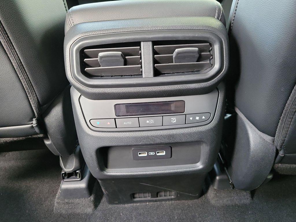 used 2023 Honda Pilot car, priced at $38,980
