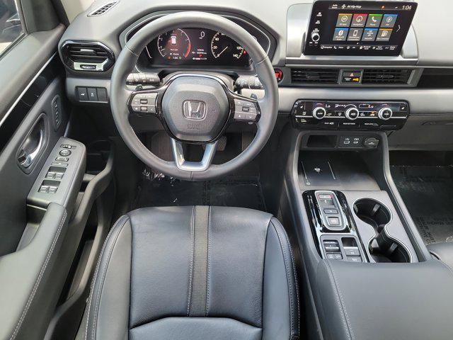 used 2023 Honda Pilot car, priced at $39,080