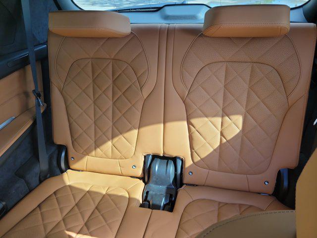 new 2026 BMW X7 car, priced at $102,265