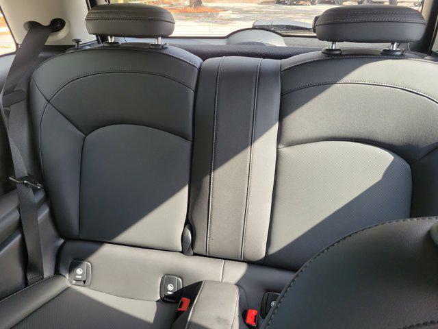used 2024 MINI Hardtop car, priced at $23,799